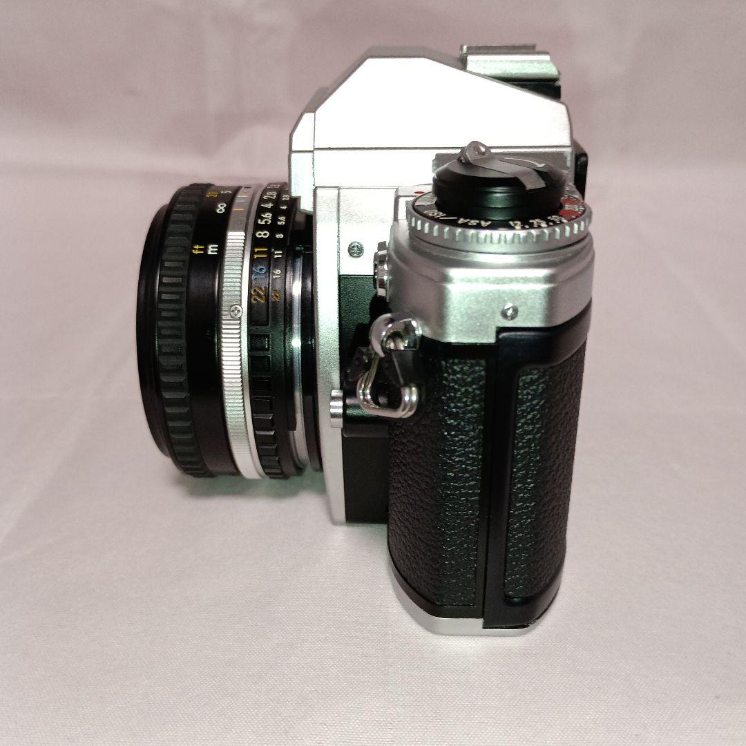 二コン FG　レンズ50mm F1.8付き