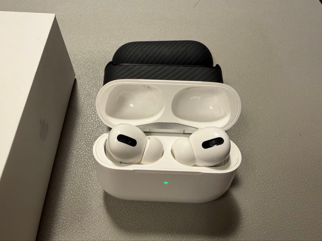 AirPods Pro 第1世代 PITAKAケース付