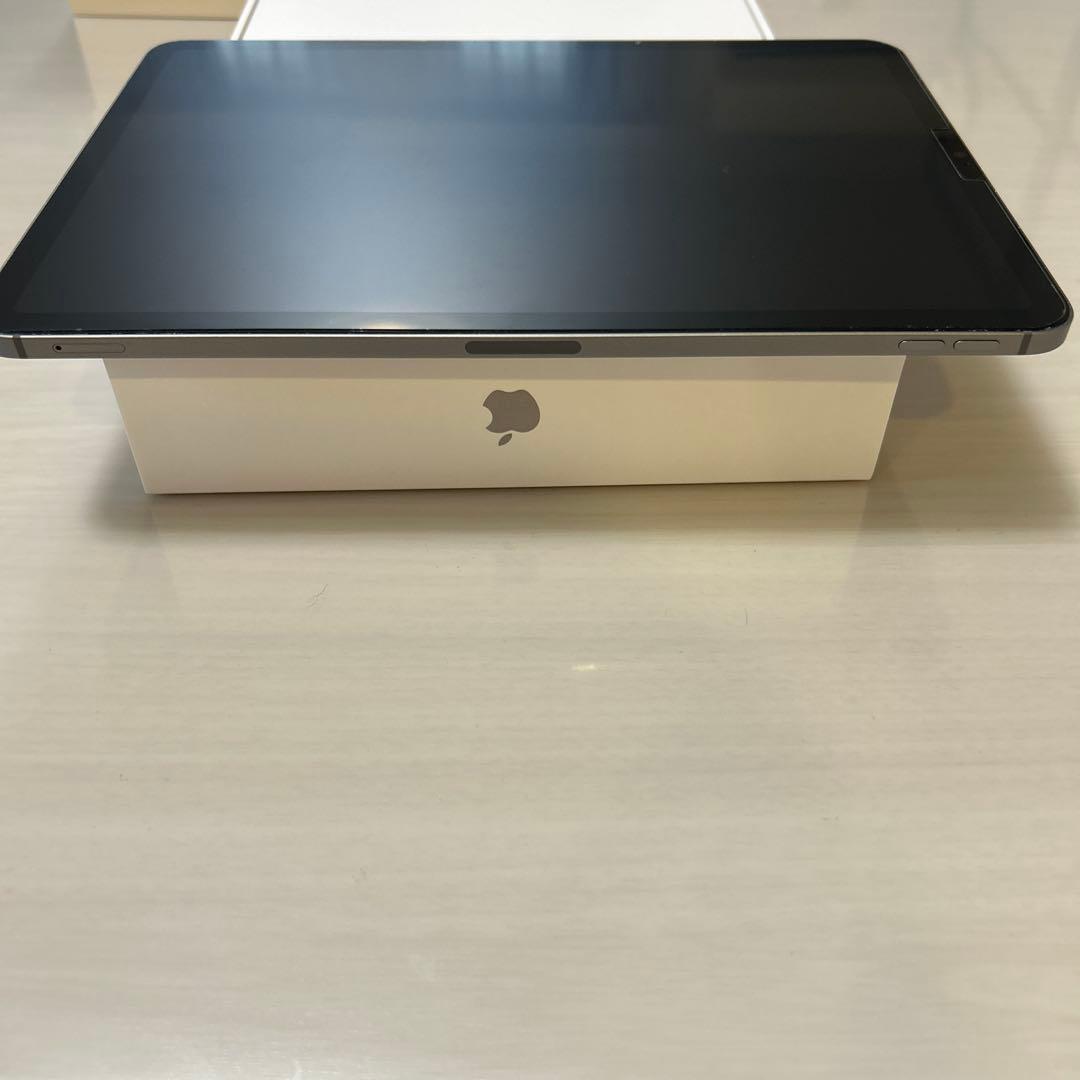 11インチiPad Pro（第4世代）wi-fi＋cellular 256GB