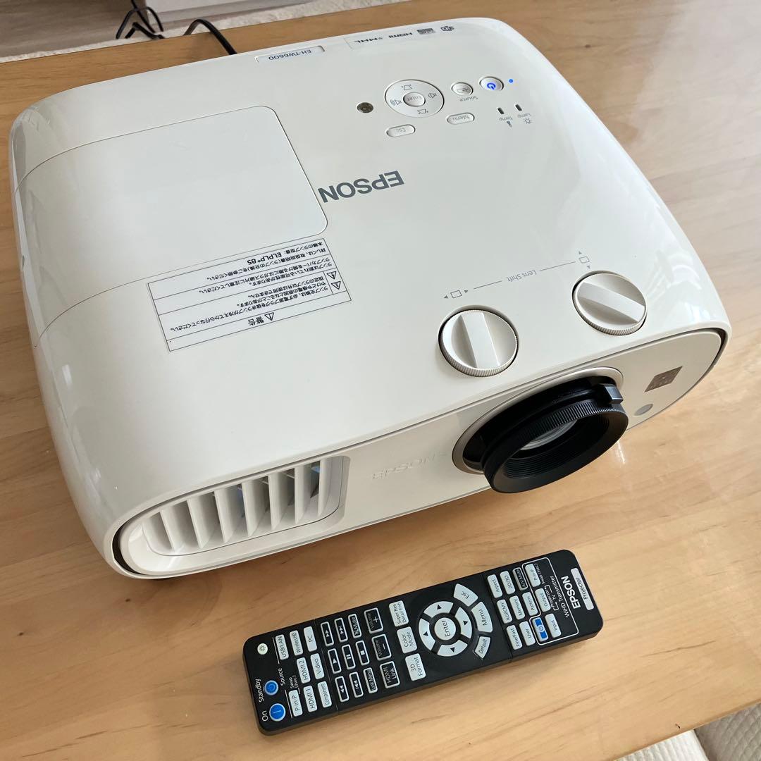 EPSON Full HD&3D プロジェクタ EH-TW6600