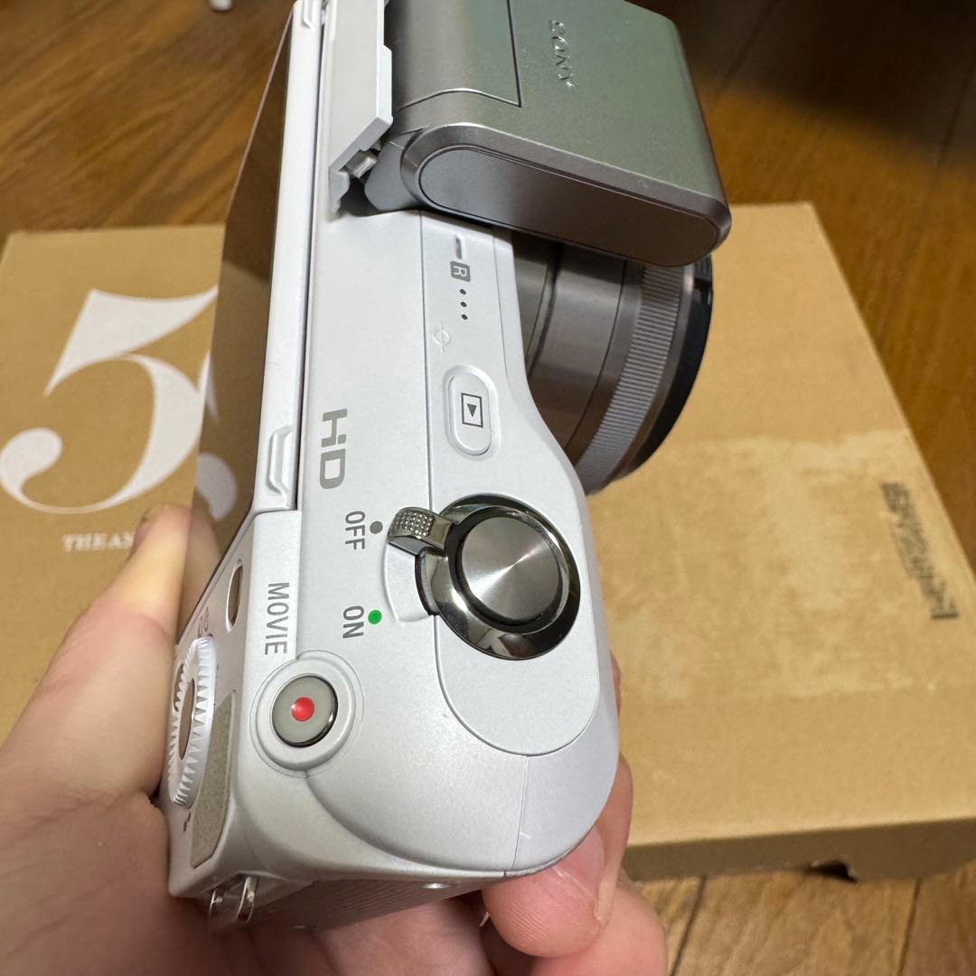 SONY NEX-3 & 16mm F2.8 ショット数3000未満