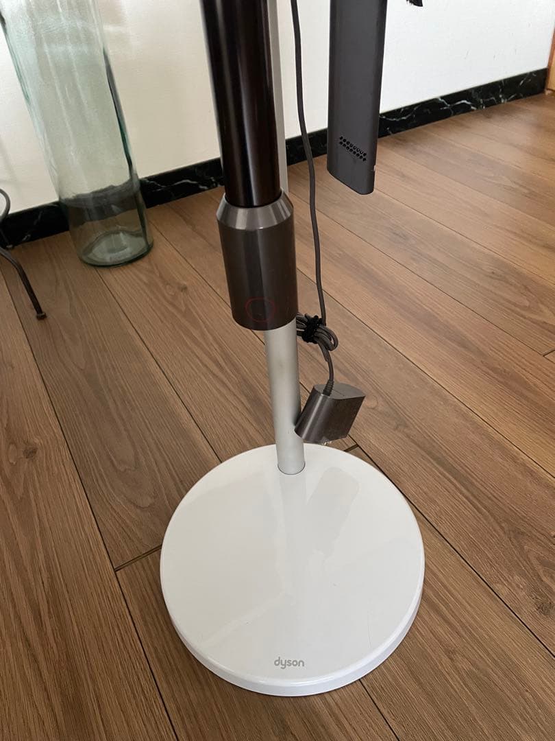 ダイソン dyson SV19 掃除機　スティッククリーナー