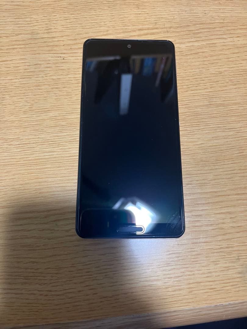 スマートフォン本体 AQUOS sense4