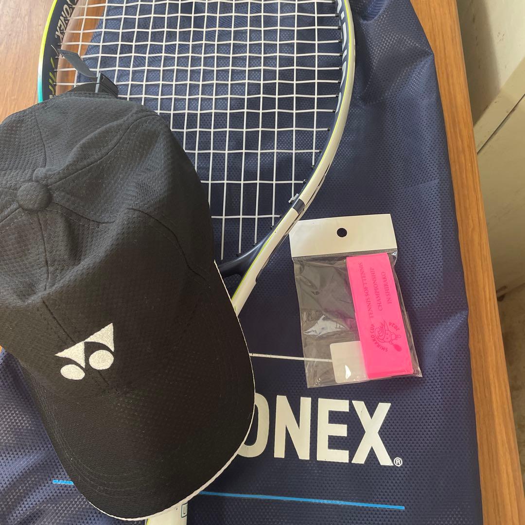 YONEX 軟式テニスラケット軽量モデル　初心者用　キャップ・交換グリップ付き