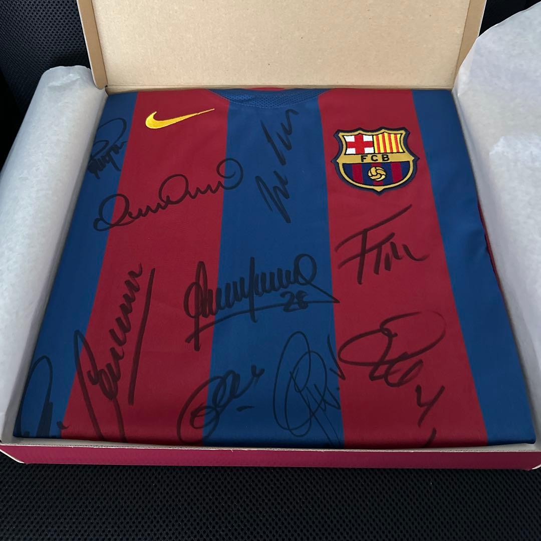 FC Barcelona 直筆サイン入りユニフォーム