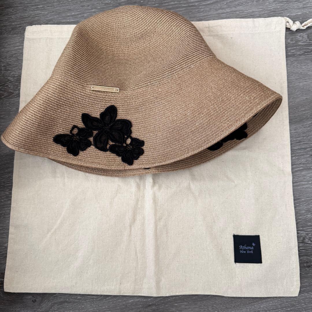 極美品　アシーナニューヨーク　アマンダ　amanda 刺繍　黒　定価の半額