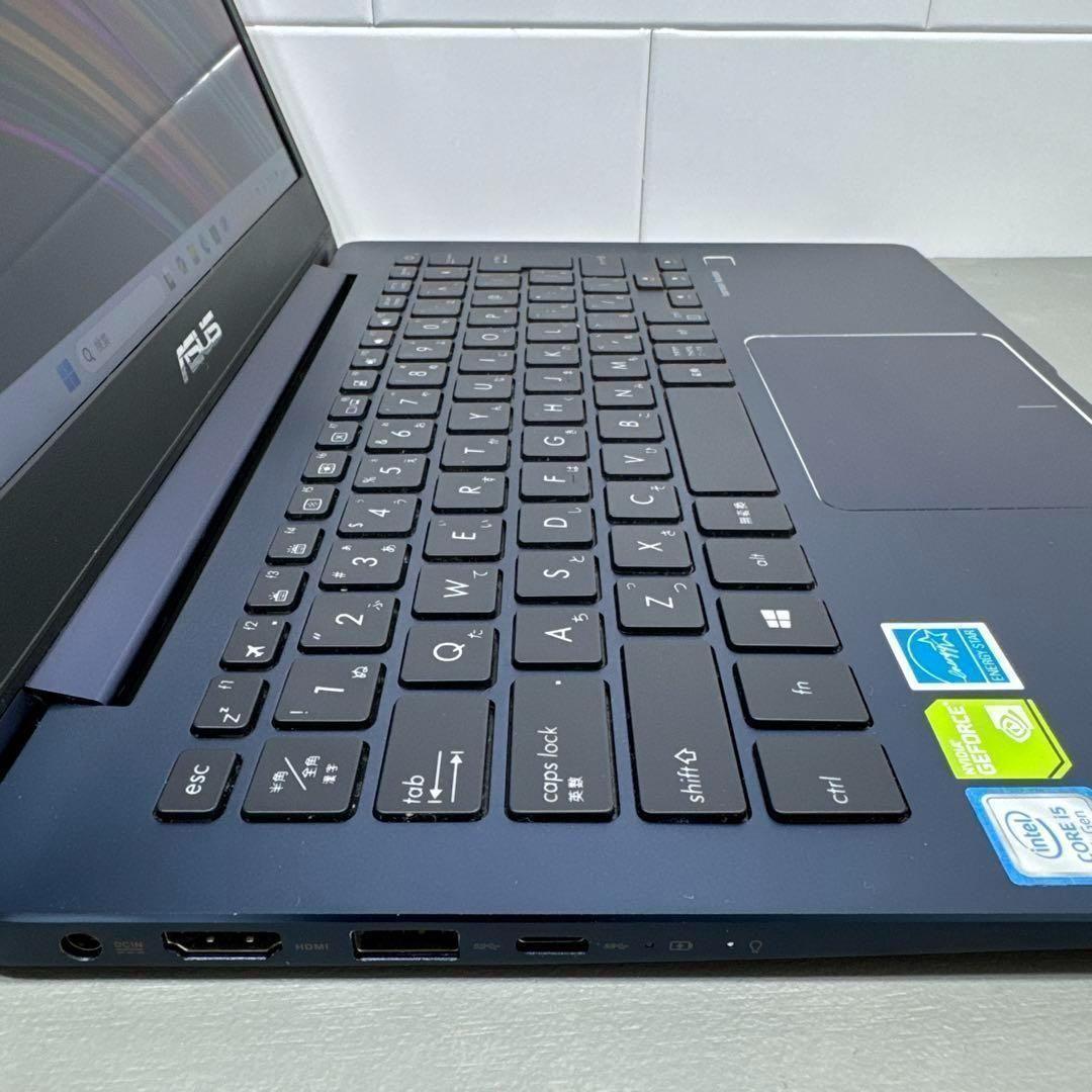 【限定1台】ZenbookUX331ロイヤルブルー☘8世代i5☘️SSD256