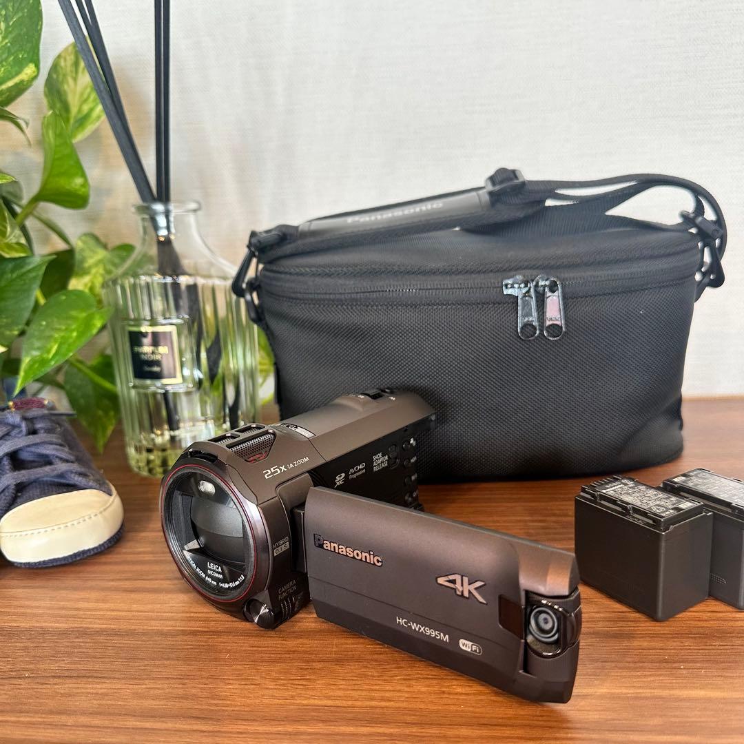 Panasonic HC-WX995M 4Kビデオカメラ　新品　バッテリー2個付