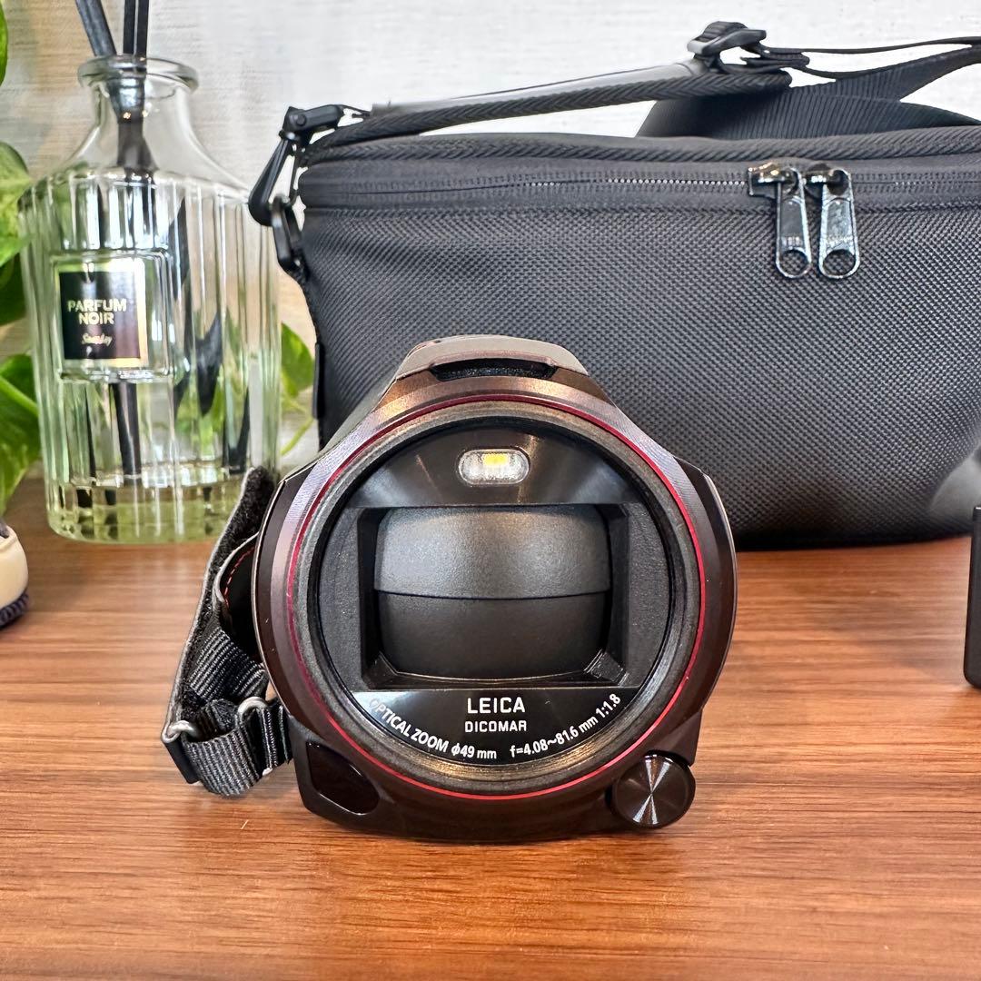 Panasonic HC-WX995M 4Kビデオカメラ　新品　バッテリー2個付