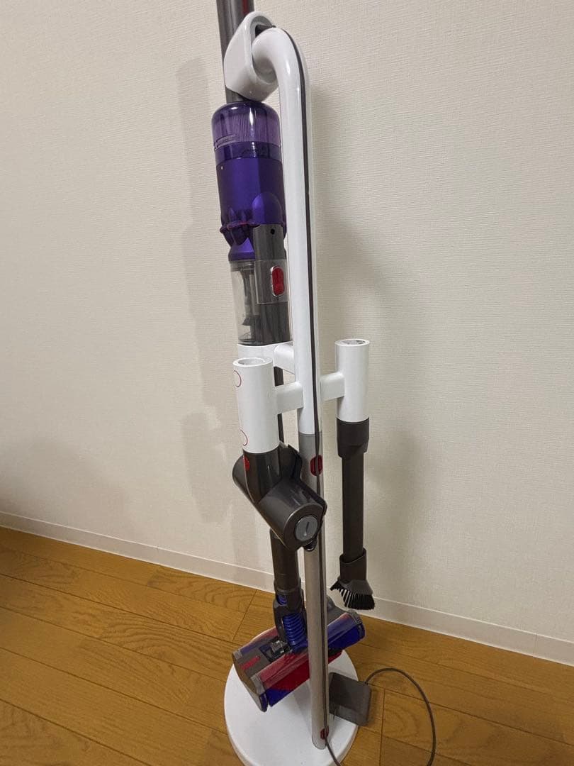 K*U様 ダイソンSV19 dyson スティック掃除機 充電スタンド付き
