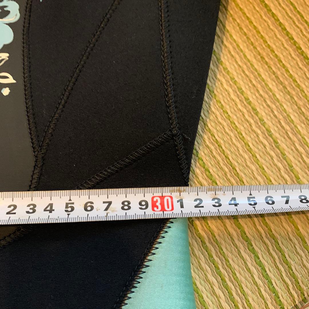 お値下げしました❕ ウエットスーツ　レディース５ミリ
