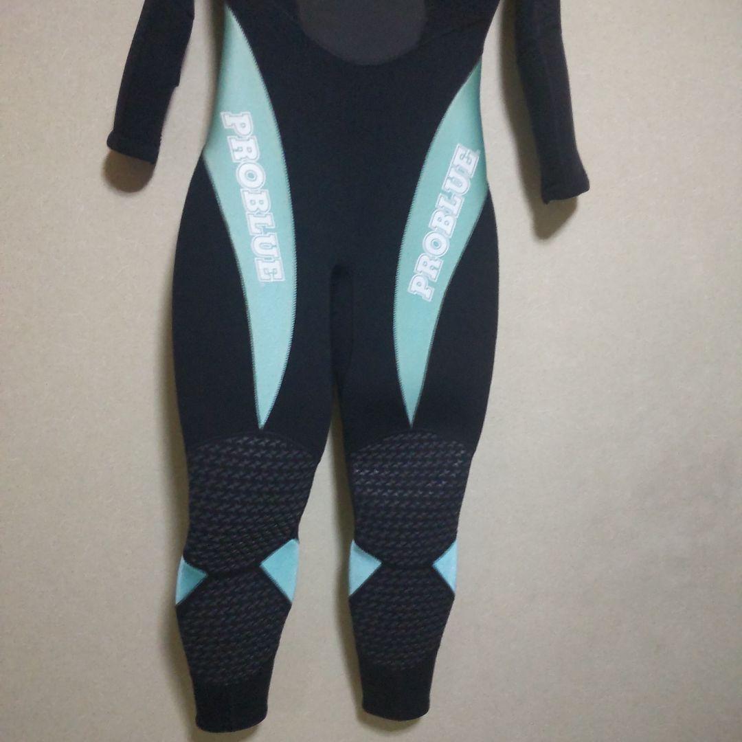 お値下げしました❕ ウエットスーツ　レディース５ミリ