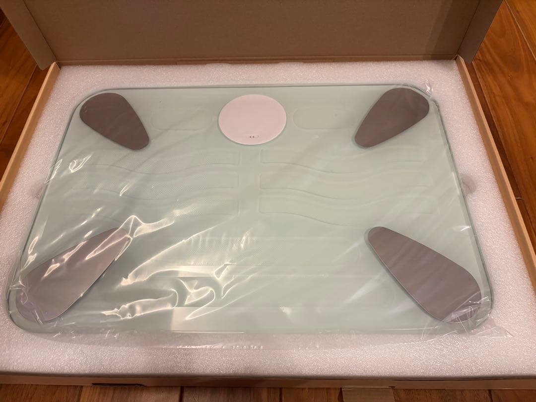 au スマート体重計｜新品・未使用｜2024年制| 珪藻土マット付き|