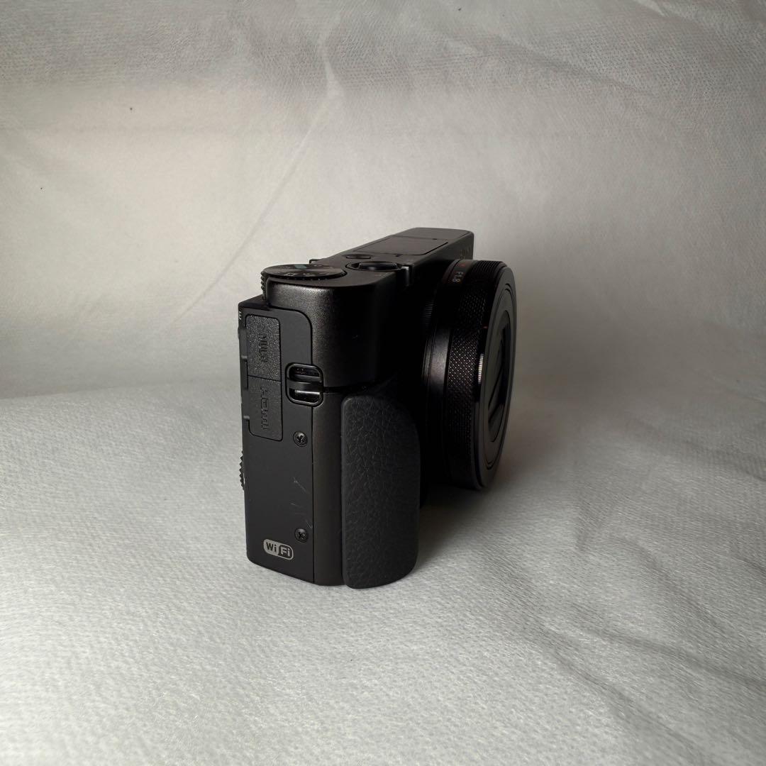 美品！SONY RX100M5A 別売りの充電器とバッテリー＋セット