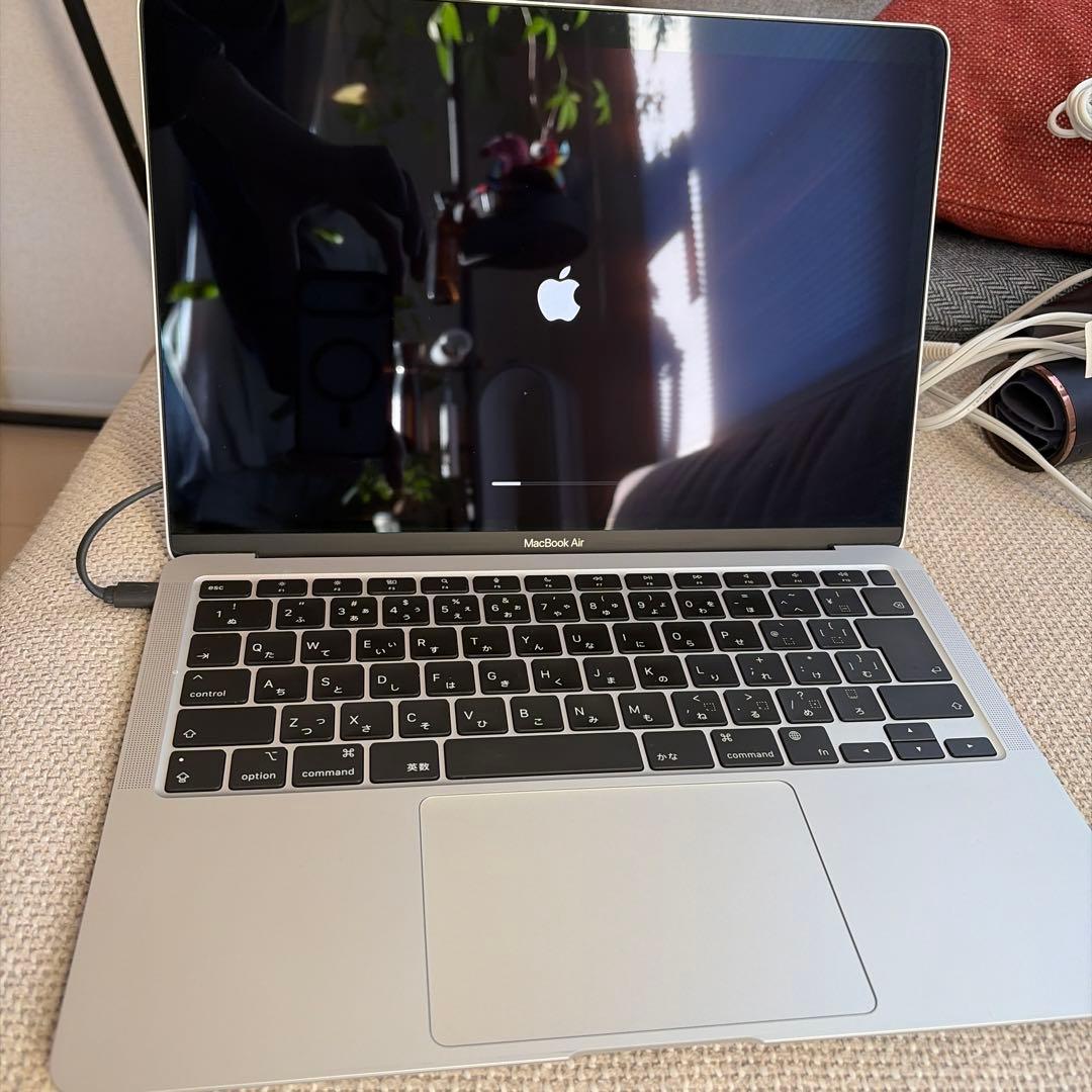 【美品】Apple MacBook Air M1 13.3インチ 256GB