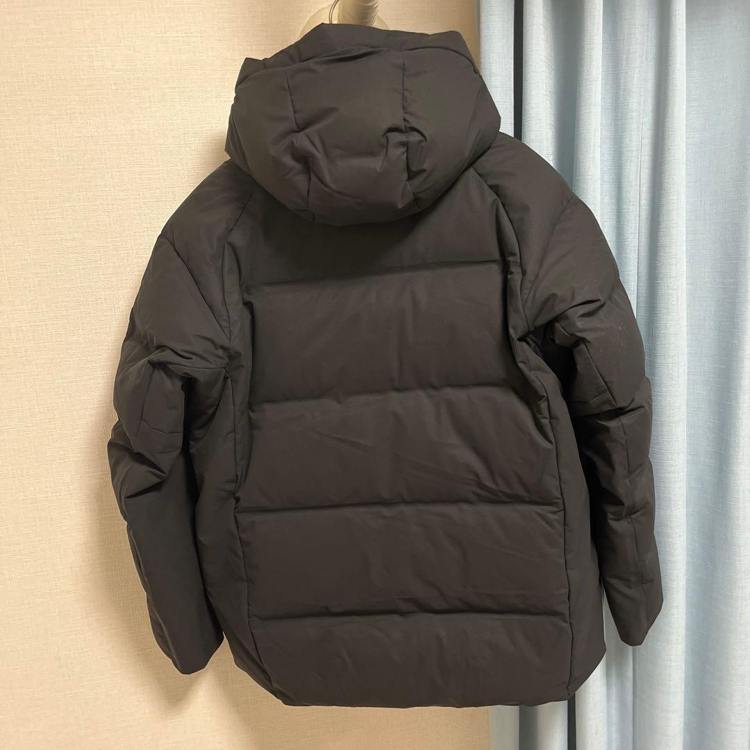 【美品】 水沢ダウン　デサントオルテライン　マウンテニア　オーバサイズ　M