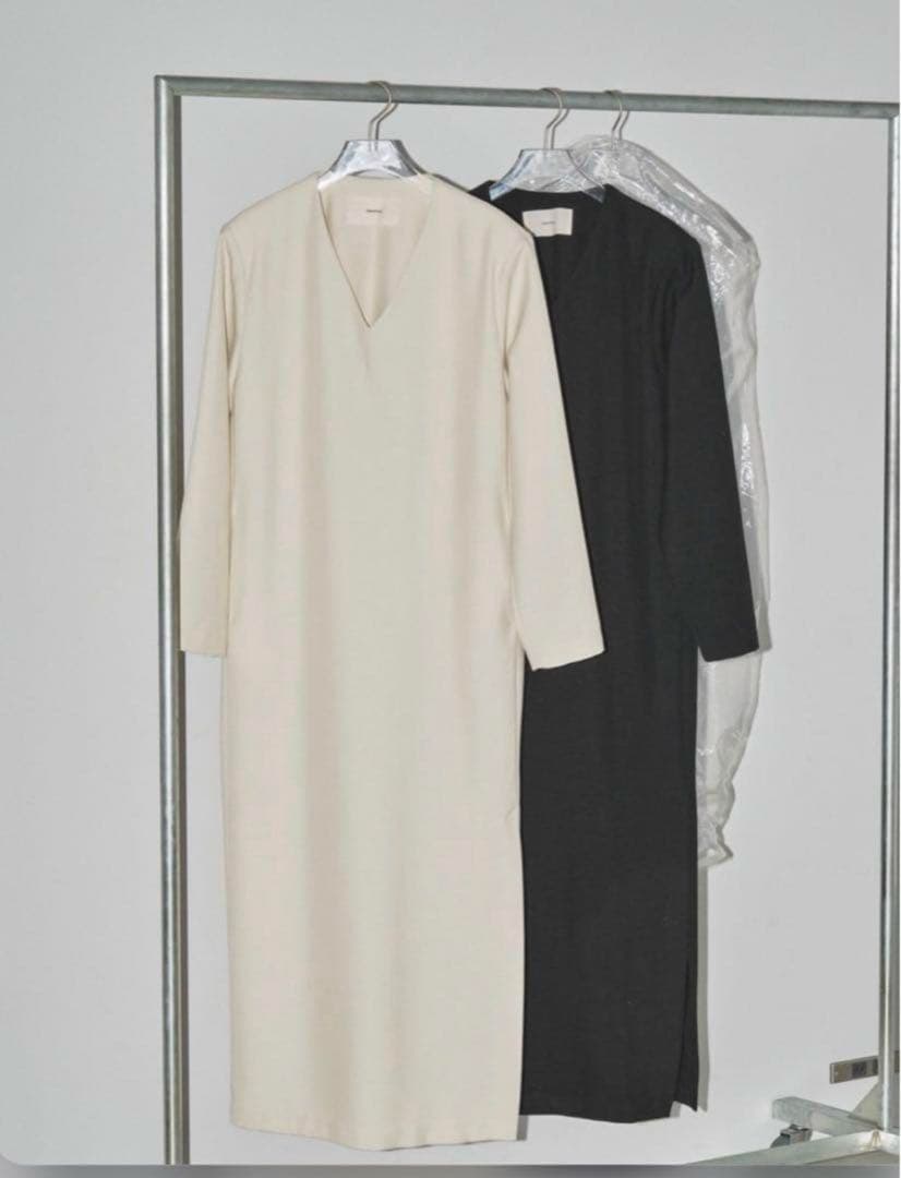 todayful Vneck Slit Dress ワンピース