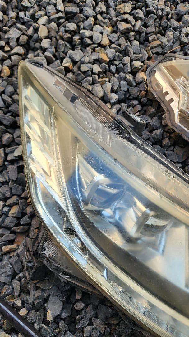 2014年式 オデッセイ アブソリュートEX RC1用 左右ヘッドランプペア