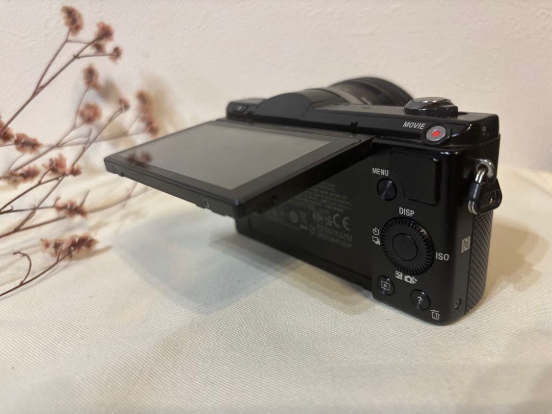 一眼レフ　カメラSONY α5000 ブラック 16-50 S美品