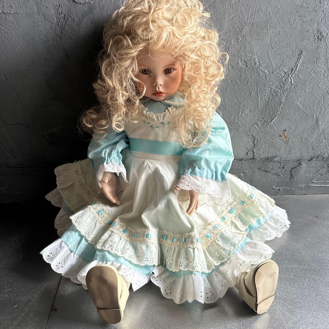 瞬間的お値下げ‼️ビスクドールHILARY OIANNA EFFNER1987