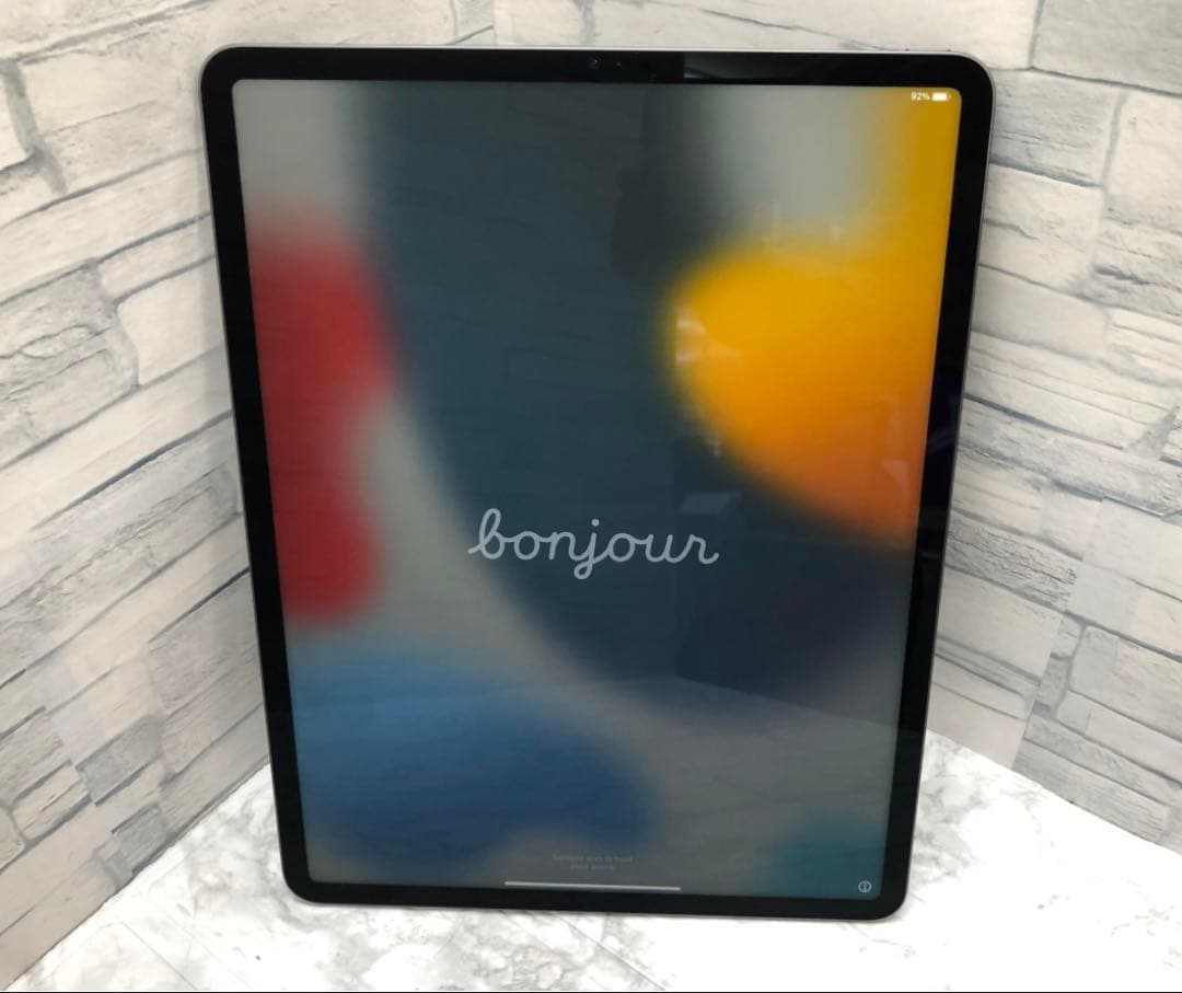 【極美品】第5世代 iPad Pro 12.9インチ 128GBスペースグレイ
