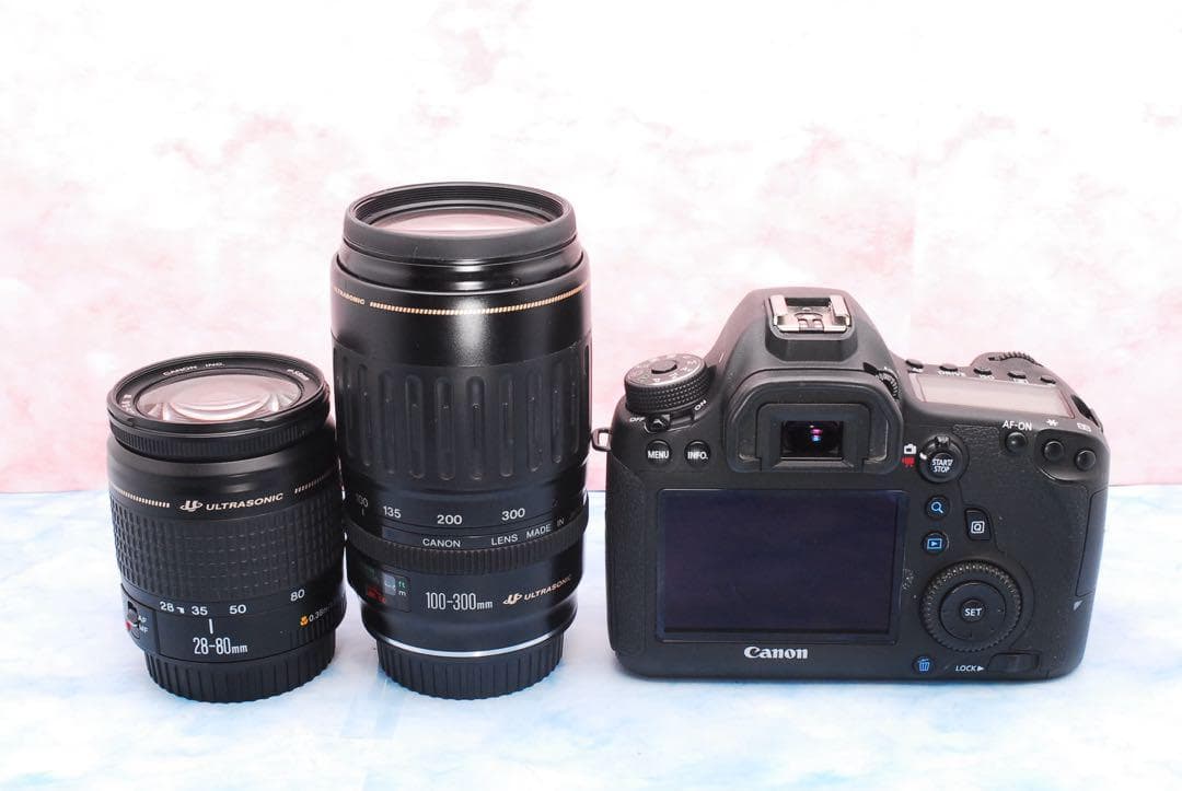 キャノン EOS 6D★フルサイズ★一眼レフカメラ★Wi-Fi★Wレンズ