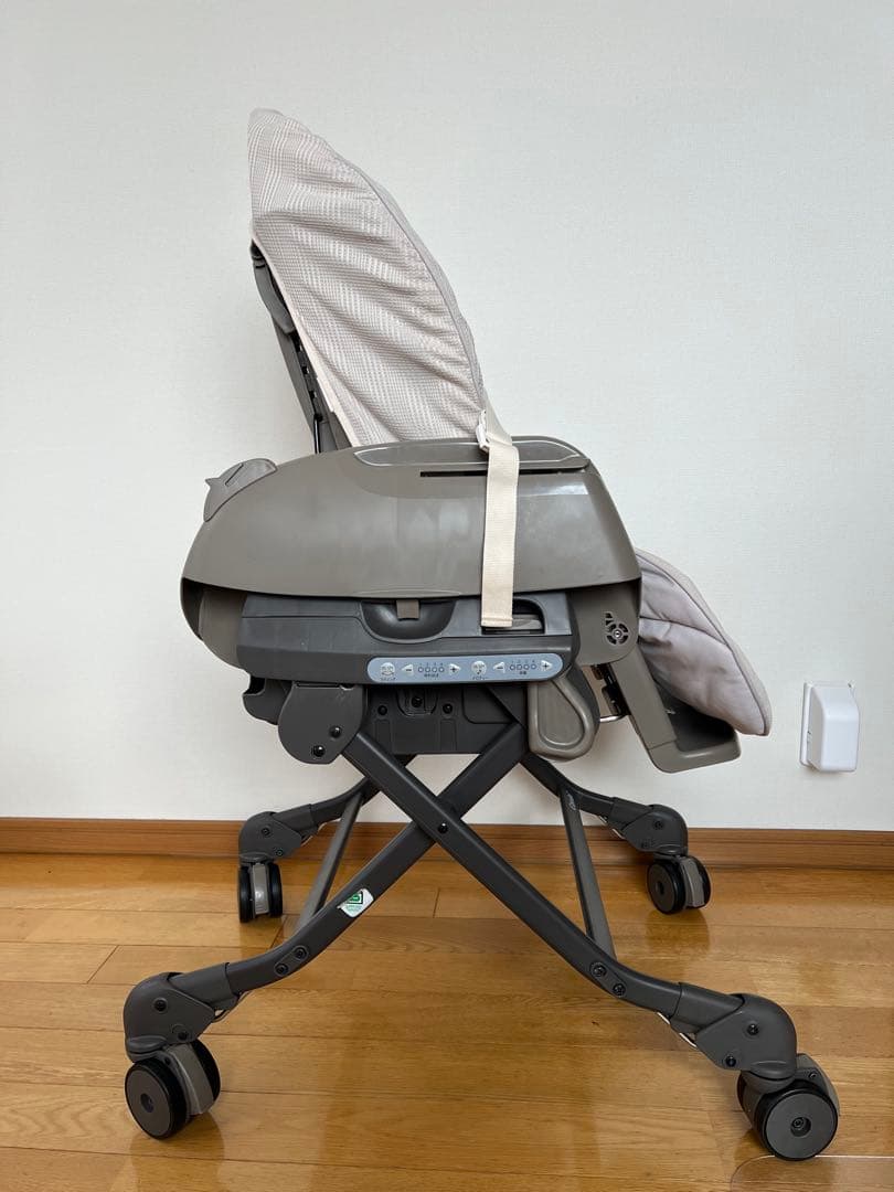 コンビ 電動ハイローチェアネムリラAUTOSWING BEDi Long EG+