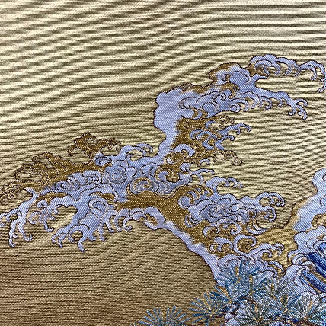 美品 掛け軸 刺繍 瀧本金箔 赤富士図 縁起物 正月掛け 厄除け