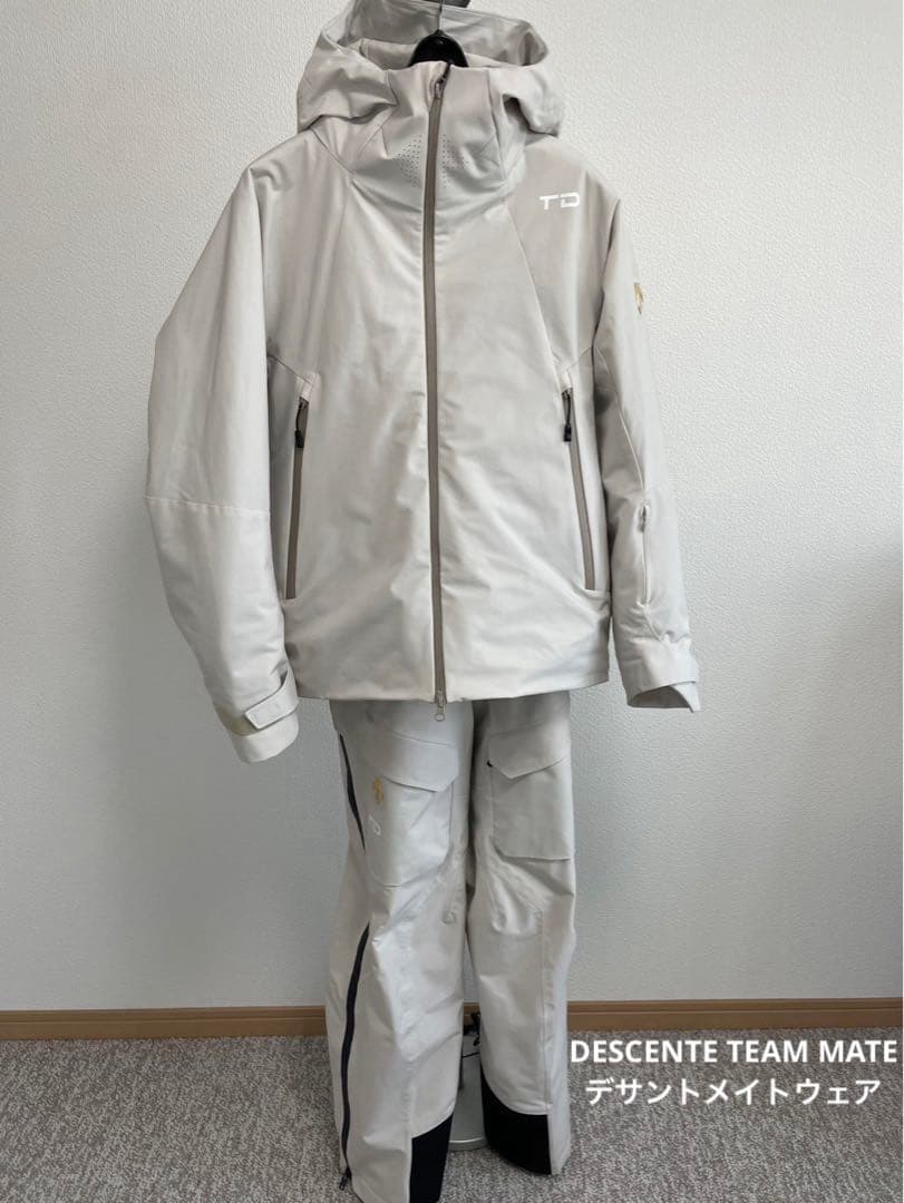 DESCENTE デサントメイトウェア上下セット（2025/2026モデル）