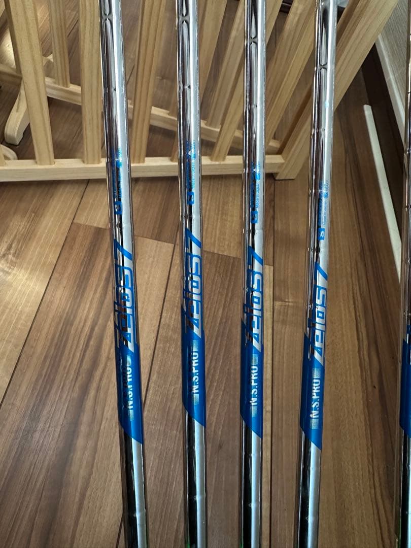 Titleist キャディバッグとゴルフクラブセット