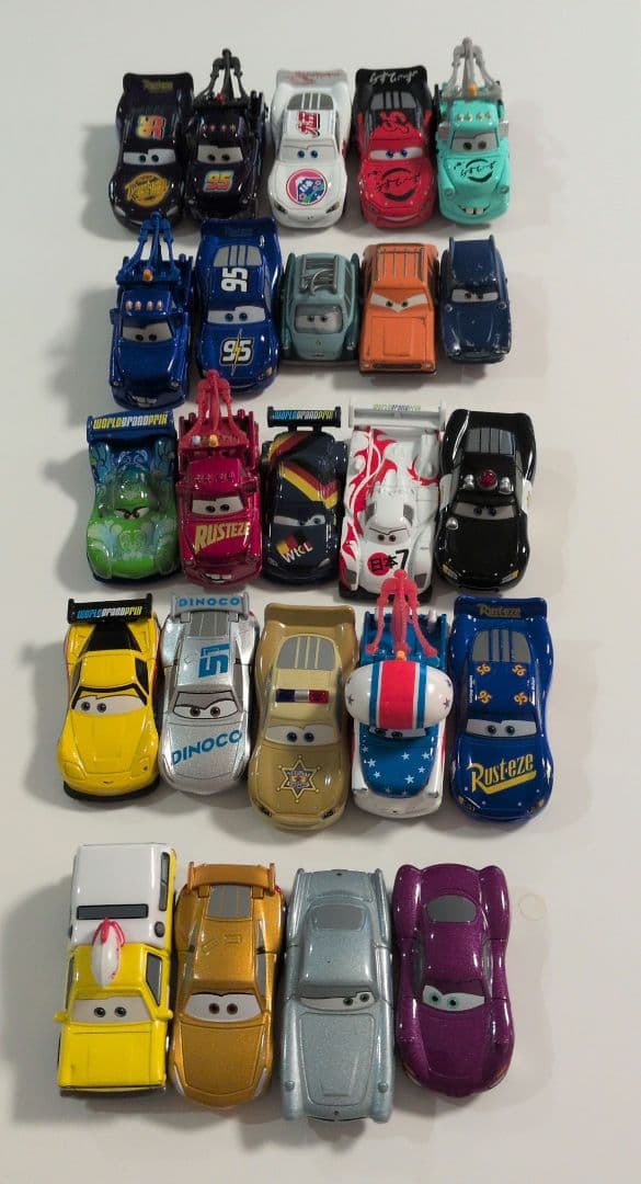 カーズ ミニカー 24台セット