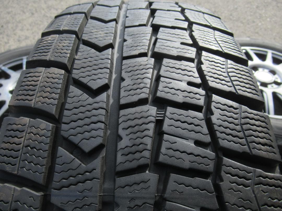 スタッドレス☆195/65R15 2022年製 30 50プリウス 手渡しOK☆