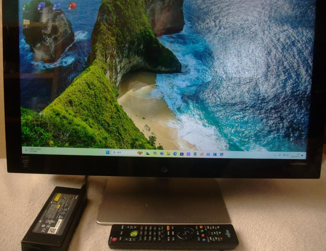 美品 FH78/LD W11 i7 8G 3TB TV BD Office 即