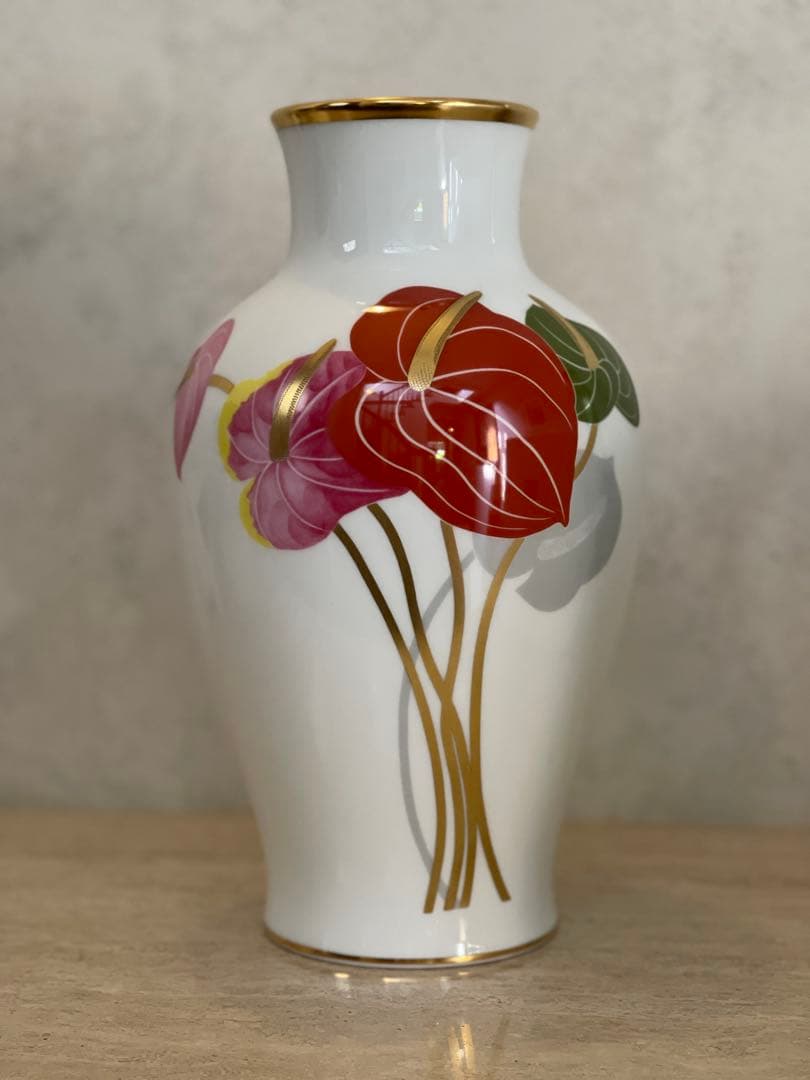 大倉陶園　花柄陶器　花瓶