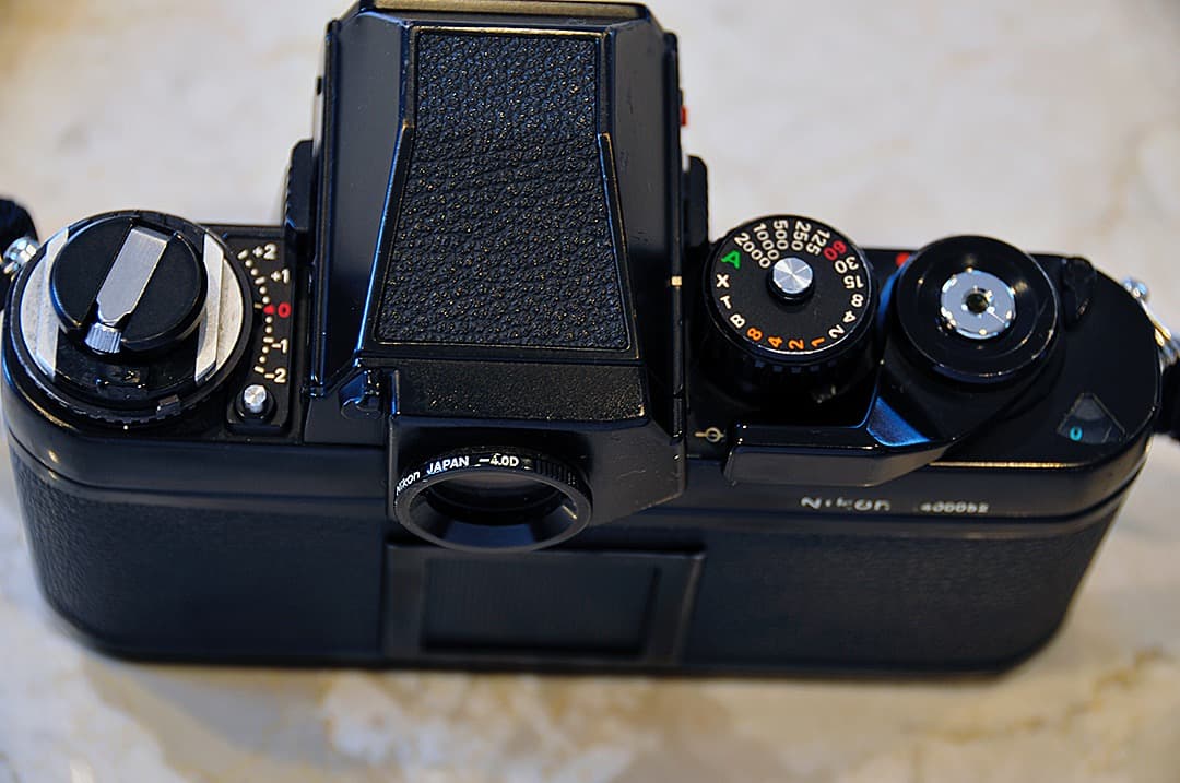 NIKKON F3ボディ／フィルム一眼レフカメラ