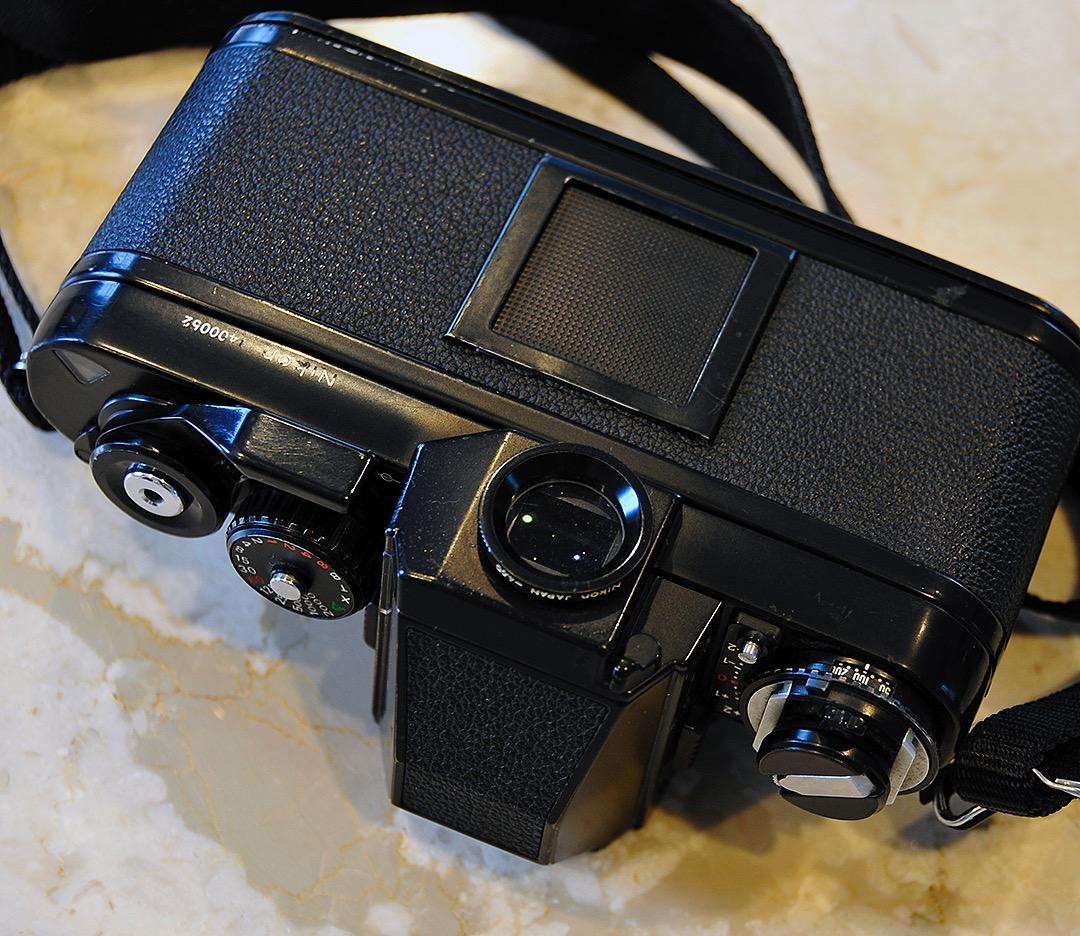 NIKKON F3ボディ／フィルム一眼レフカメラ