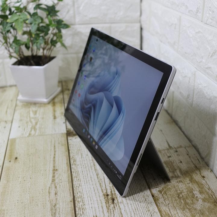 美品 surface pro7+ 11世代 タッチパネル Office2024
