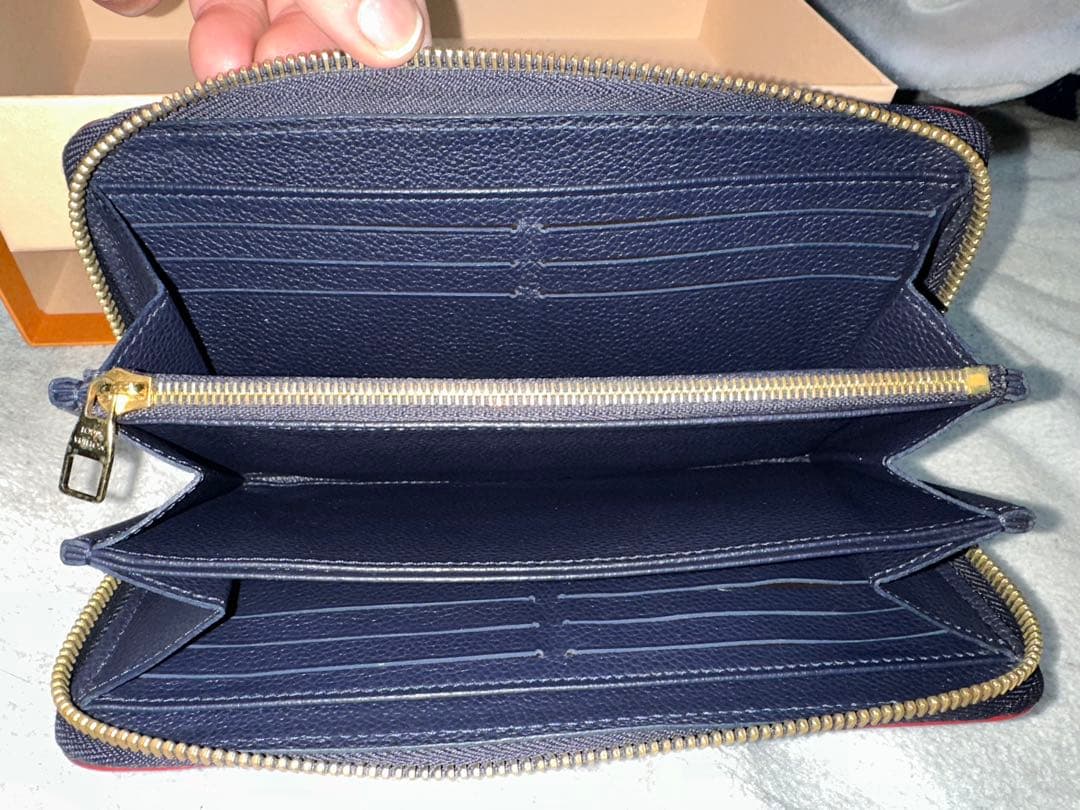 も*♡様 LOUIS VUITTON 財布 ケース付き