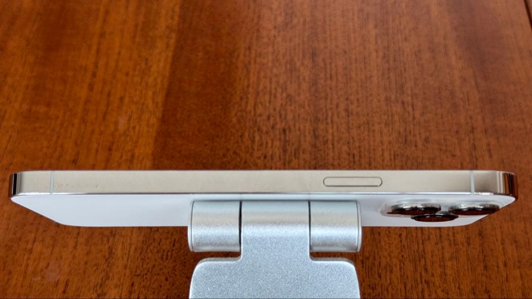 Apple iPhone 13 proMAX本体 シルバー