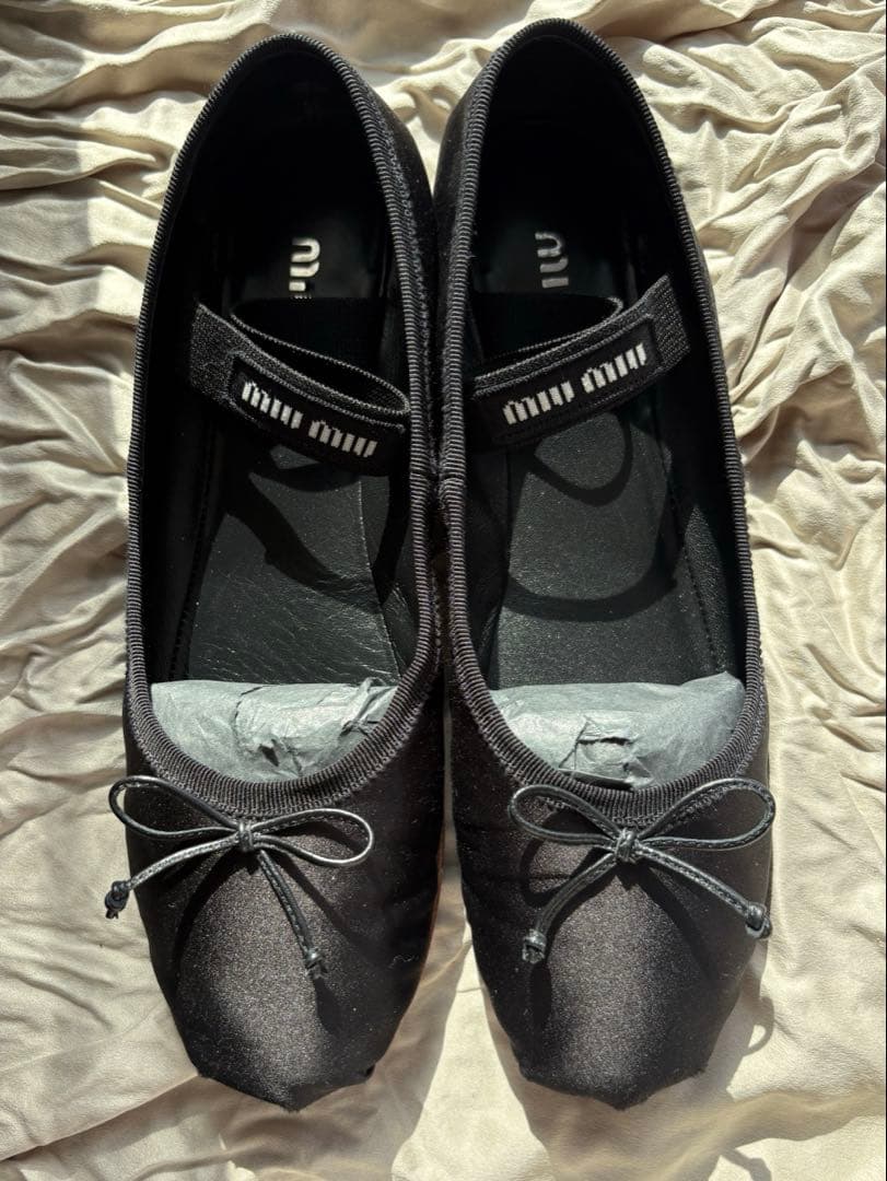 miumiu 希少サイズ　サテンバレリーナ 38.5