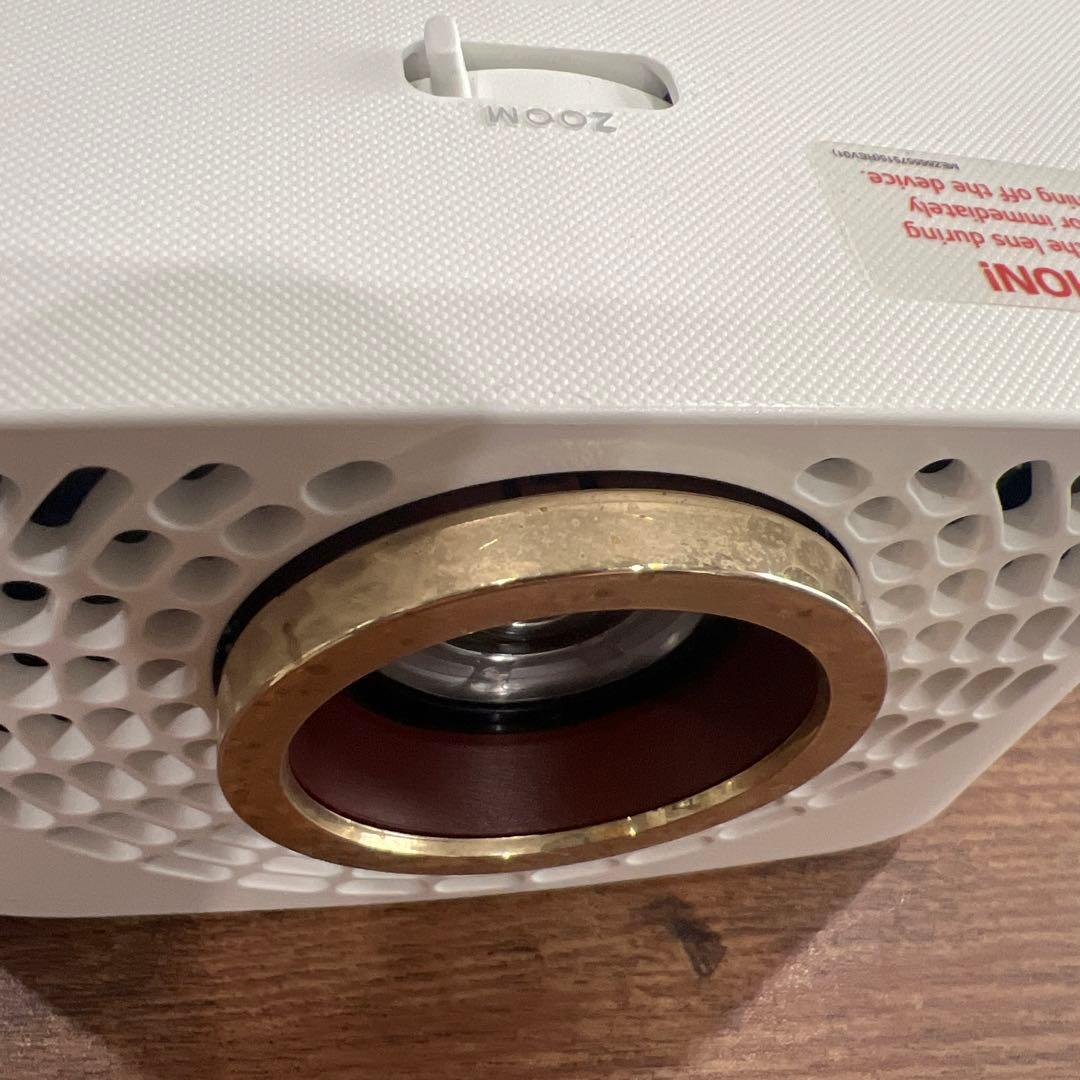 HF60LS プロジェクター