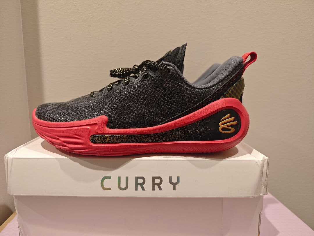 M*G様 【即日発送】CURRY 12 US9 UA カリー12
