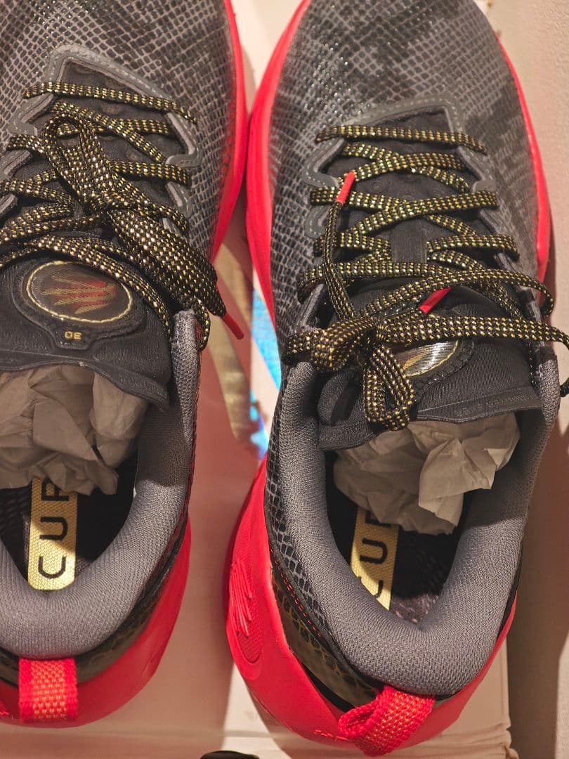 M*G様 【即日発送】CURRY 12 US9 UA カリー12