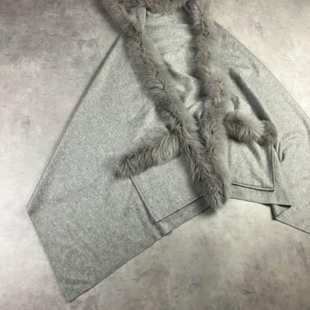 Diagram グレースコンチネンタル フード付きカシミヤファーストール グレー