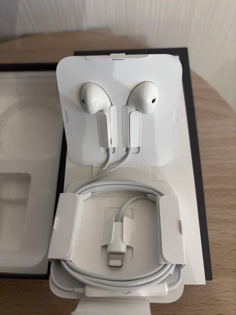 Apple iPhone 8 本体　2台セット