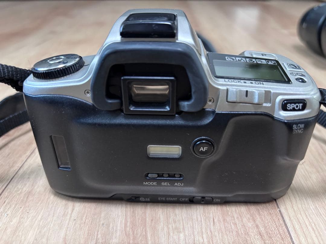 ミノルタ フィルム一眼レフカメラ Maxxum XT Si タムロンレンズ2本