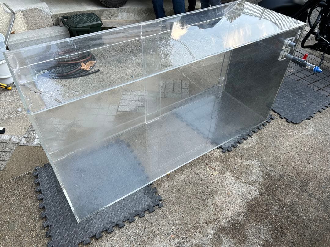 アクリル水槽 1500×750×500 厚み1センチ 引取り限定