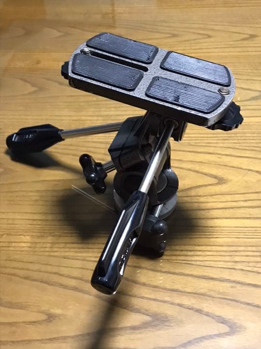 GITZO ジッツオ雲台 370 R3+ フランス スリーウエイ雲台