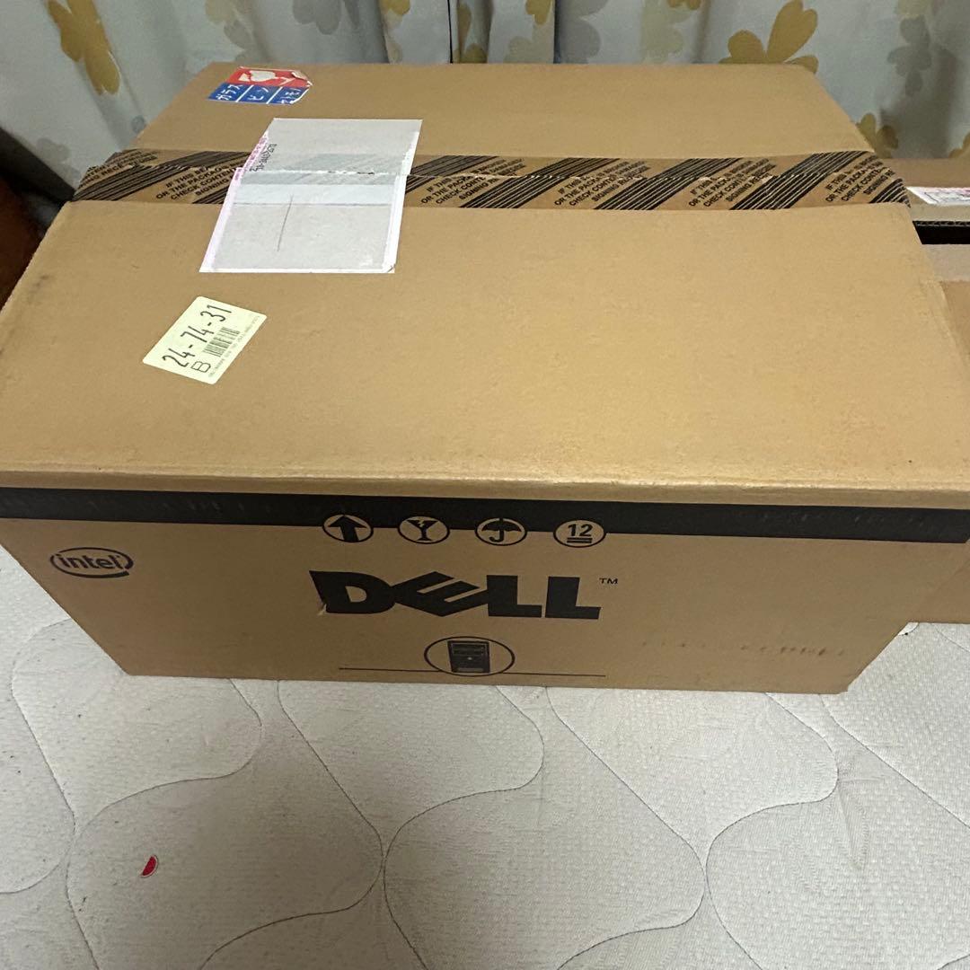 希少　新品　DELL VOSTRO 220s モニター新品セット