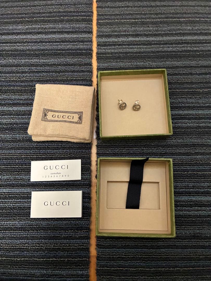 GUCCI ダブルGロゴ ピアス(両耳用)